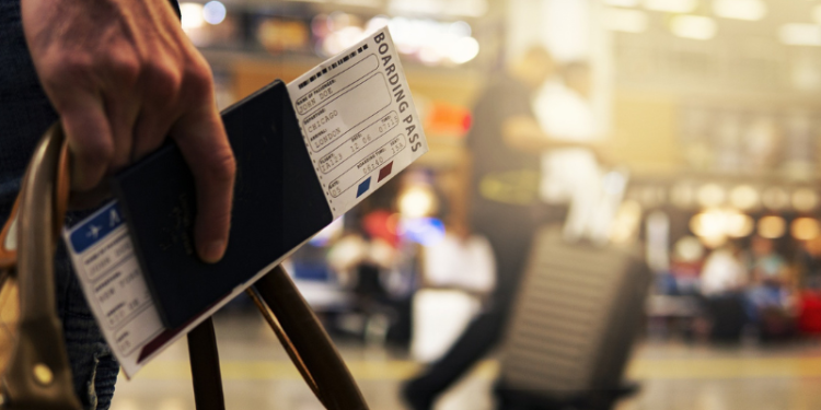 Flight Insurance coverage: Easy methods to Purchase & Is It Value It?