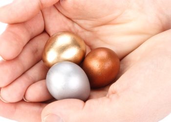 Silver, Bronze, or Gold? Selecting a metallic degree within the market