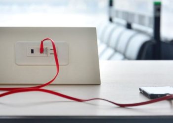 Loads of juice-jacking scare tales, however treasured little juice-jacking • Graham Cluley