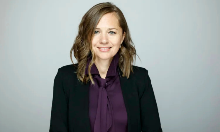 Chief government on the challenges and alternatives going through the insurance coverage business in 2025