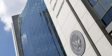Brief Vendor Challenges SEC on Free Speech: SEC Roundup