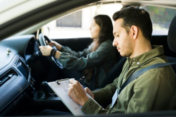 How driving instructors can keep away from scary incidents throughout classes