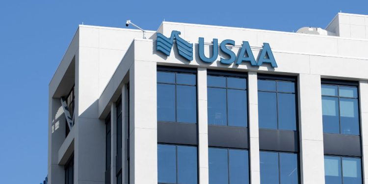 4 prime executives depart USAA