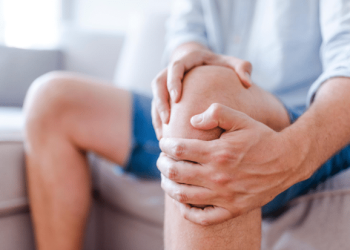 How Can I Get Brief- or Lengthy-Time period Incapacity for Knee Ache?