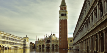 Does Journey Insurance coverage Cowl Floods?