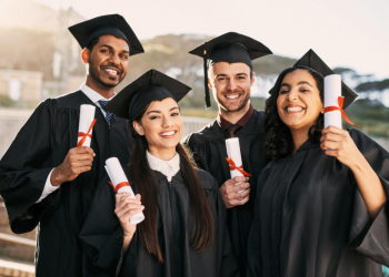 Well being Insurance coverage After Commencement: What You Have to Know